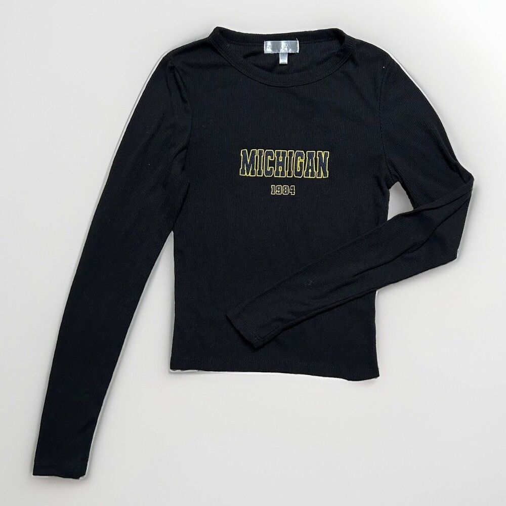 Michigan Wolverines Crop Top Black Long Sleeve Size Small University of Michigan